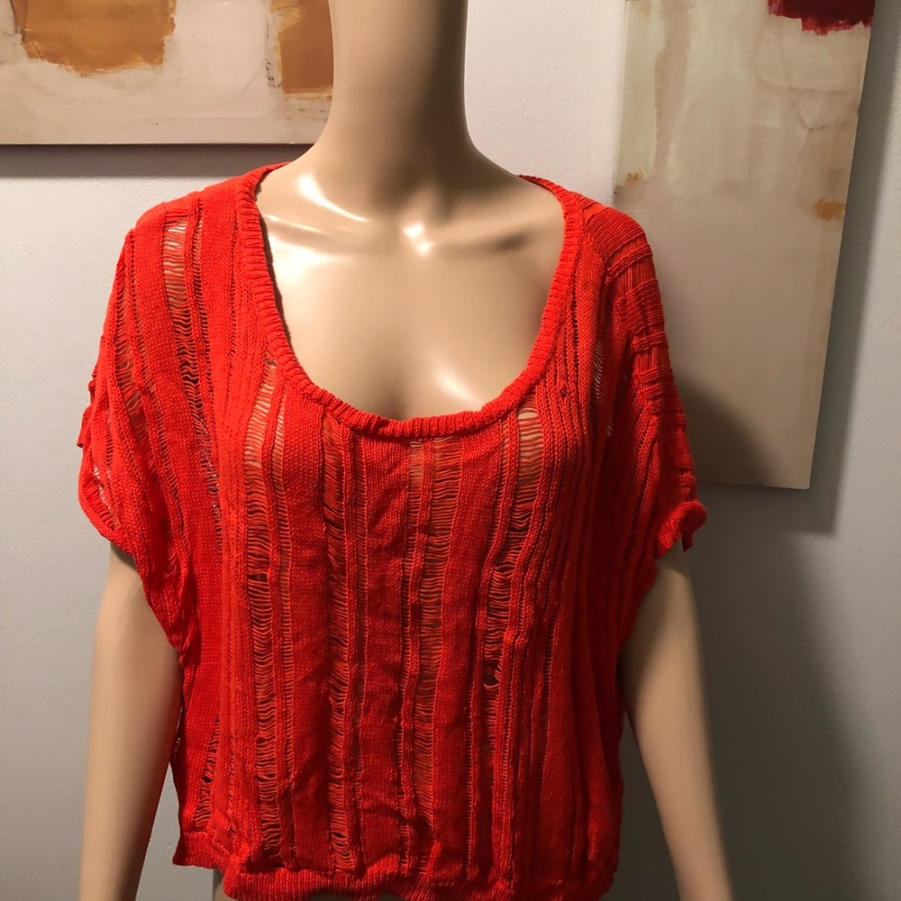 Great condition Scoop Neck Sweater